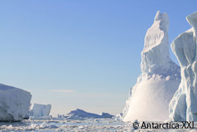 南極　氷に閉ざされた視界